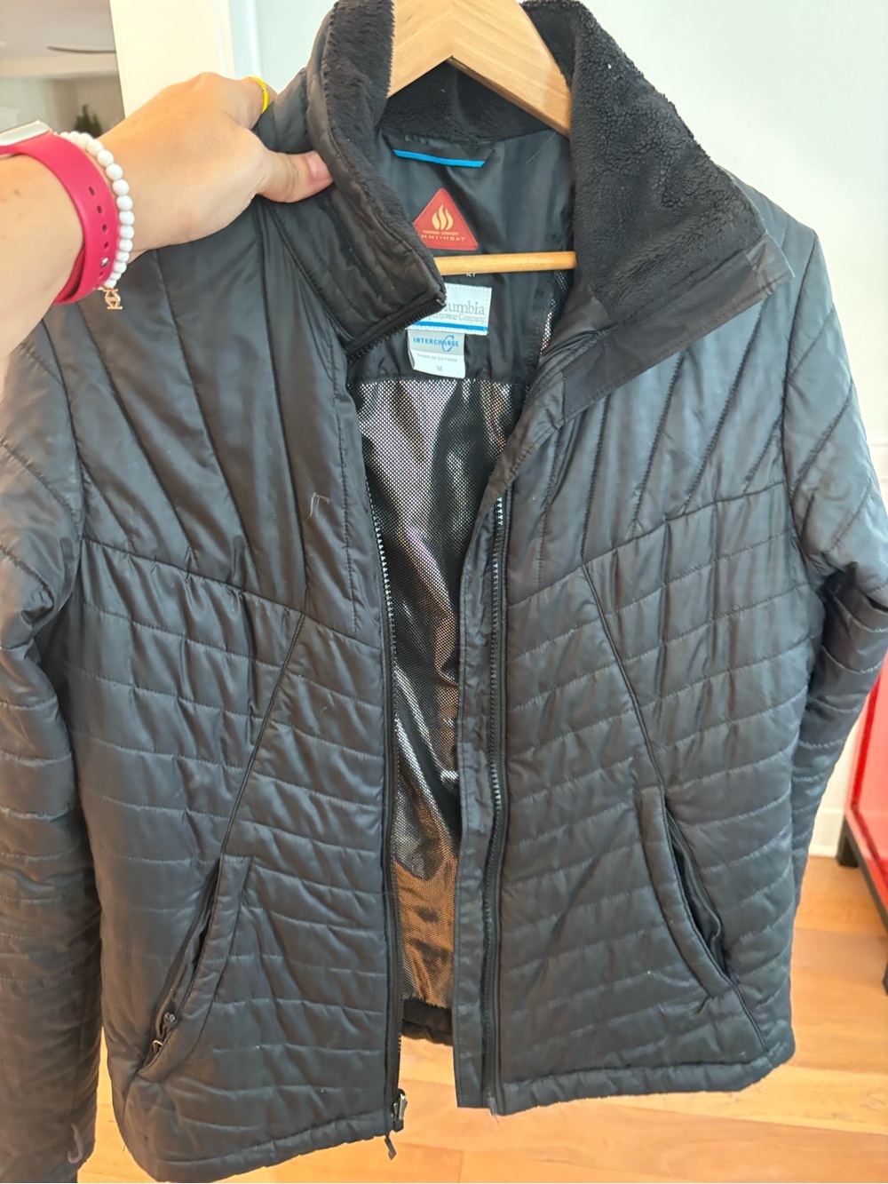 Columbia Black Quilted Puff Jacket with Fleece Collar